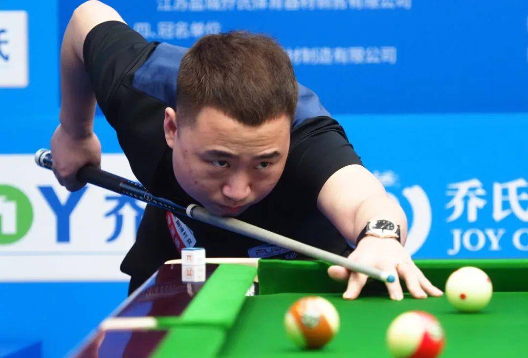 餐饮和其他 餐饮和其他