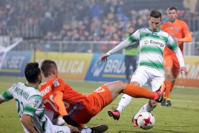 在德甲豪门 在德甲豪门